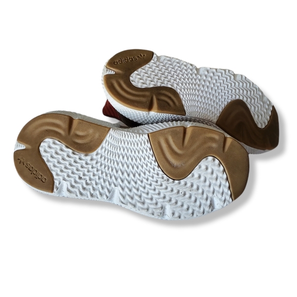 Adidas sneakers size 7 - Picture 3 of 3